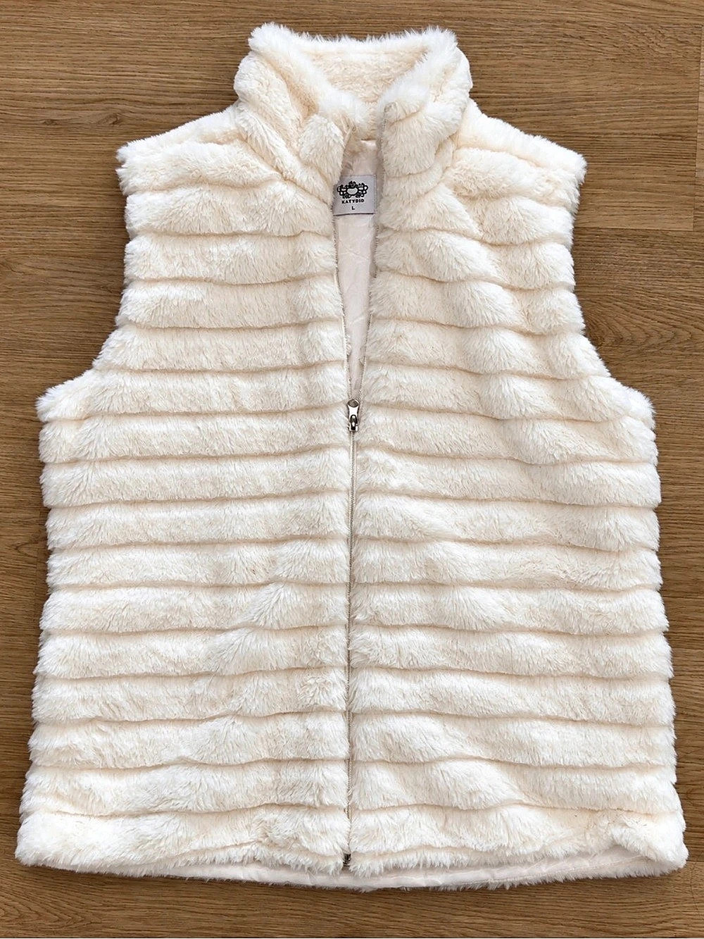 KatyDid Faux Fur Vest White Large Like New